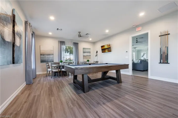 998 Enbrook Loop, Naples, Florida 34114