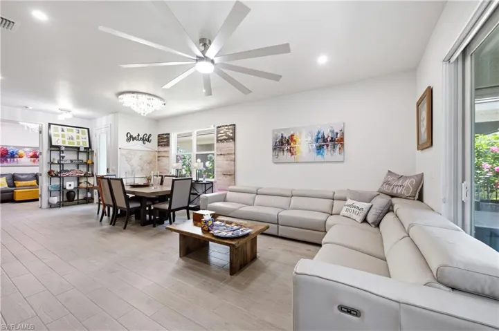 998 Enbrook Loop, Naples, Florida 34114