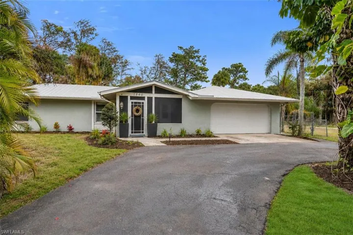 1840 23rd St Sw, Naples, Florida 34117