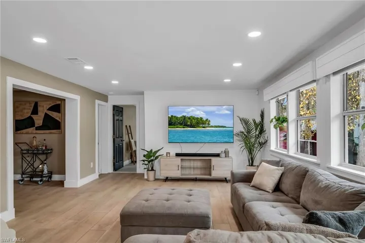 1840 23rd St Sw, Naples, Florida 34117