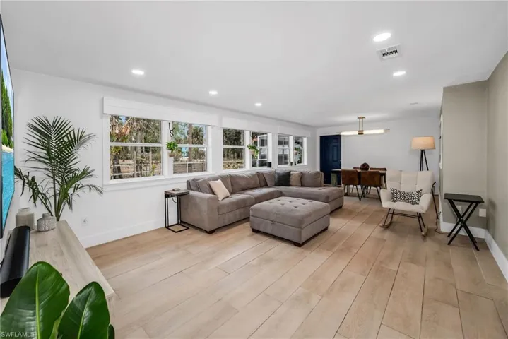 1840 23rd St Sw, Naples, Florida 34117