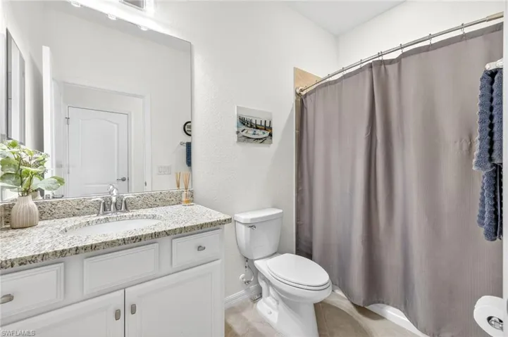 11172  Shady Lake  RUN, Fort Myers, FL 33913