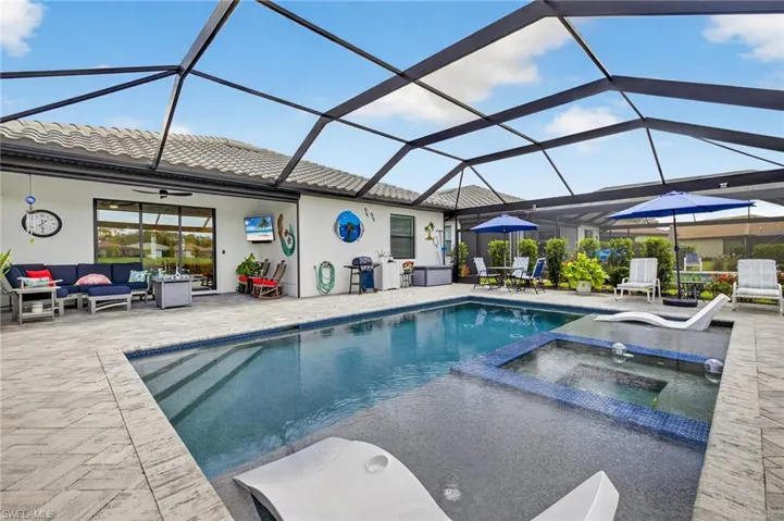 11172  Shady Lake  RUN, Fort Myers, FL 33913