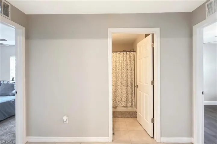 4323 Ne 21st Ave, Cape Coral, Florida 33909