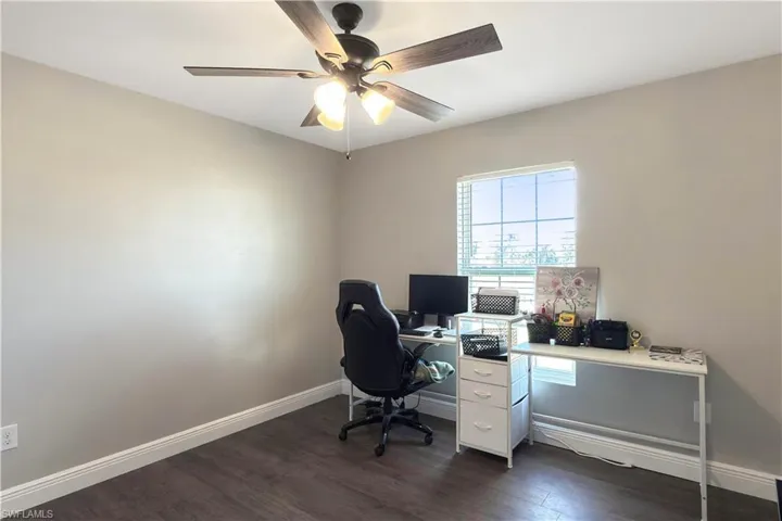 4323 Ne 21st Ave, Cape Coral, Florida 33909