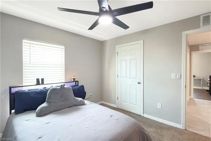 4323 Ne 21st Ave, Cape Coral, Florida 33909
