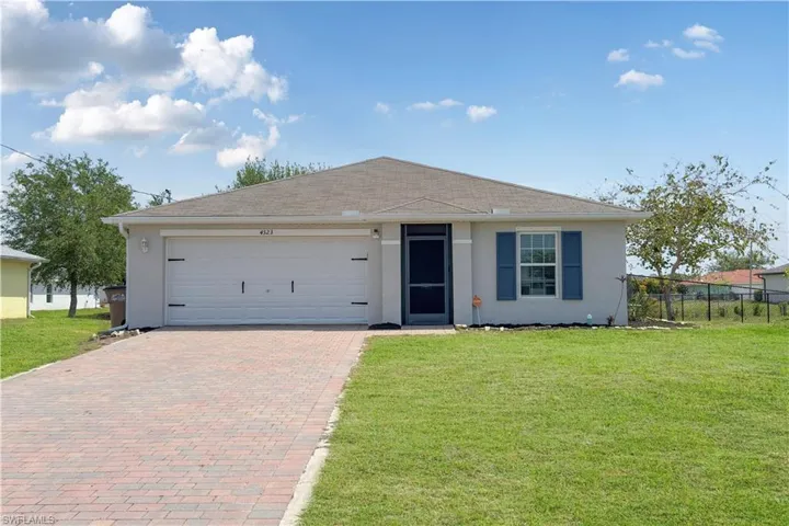 4323 Ne 21st Ave, Cape Coral, Florida 33909