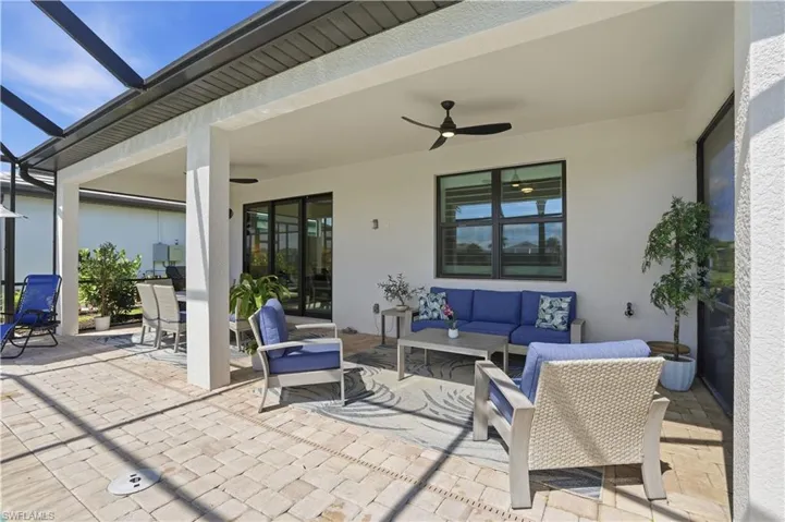 1888  Sierra  CT, Naples, FL 34120