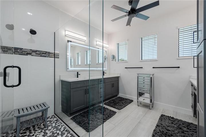 3421 SW 25th CT, CAPE CORAL FL 33914