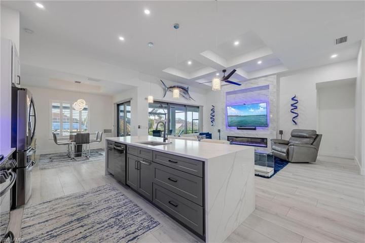 3421 SW 25th CT, CAPE CORAL FL 33914
