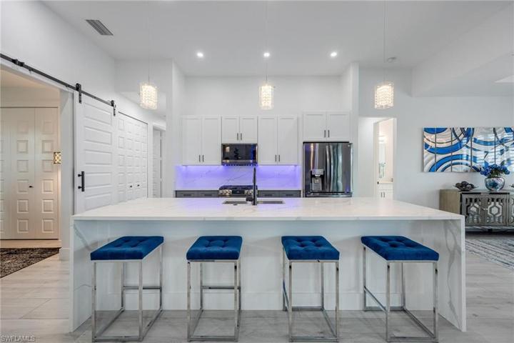 3421 SW 25th CT, CAPE CORAL FL 33914