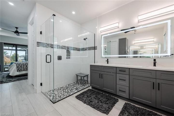 3421 SW 25th CT, CAPE CORAL FL 33914