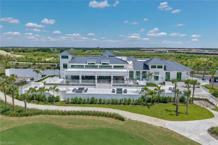 3001 Aviamar Cir, Naples, Florida 34114