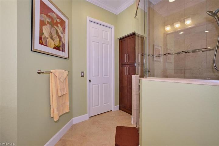 Main walk in shower