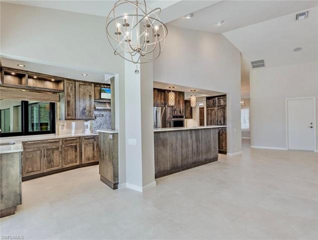 Casual Dining Area to Kitchen