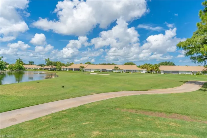 6817 Sterling Greens Dr 102, Naples, Florida 34104