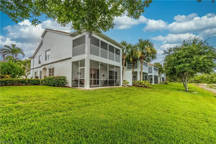 6817 Sterling Greens Dr 102, Naples, Florida 34104