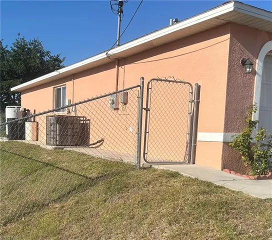 4304 27th St Sw, Lehigh Acres Fl 33976