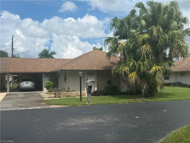 243 Thistle Ct, Lehigh Acres, Florida 33936
