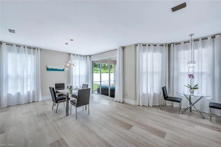 8260 Laurel Lakes Blvd, Naples, Florida 34119