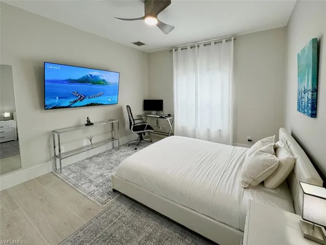 8260 Laurel Lakes Blvd, Naples, Florida 34119