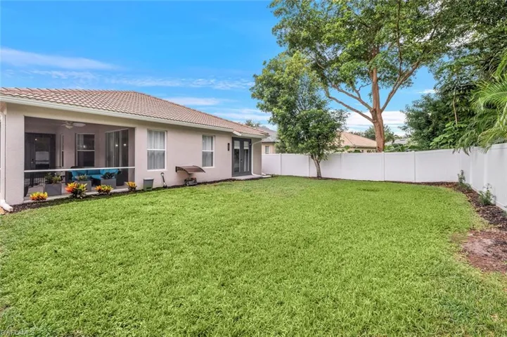 8260 Laurel Lakes Blvd, Naples, Florida 34119