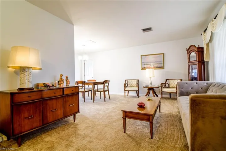 4554  Vinewood  CIR, North Fort Myers, FL 33903