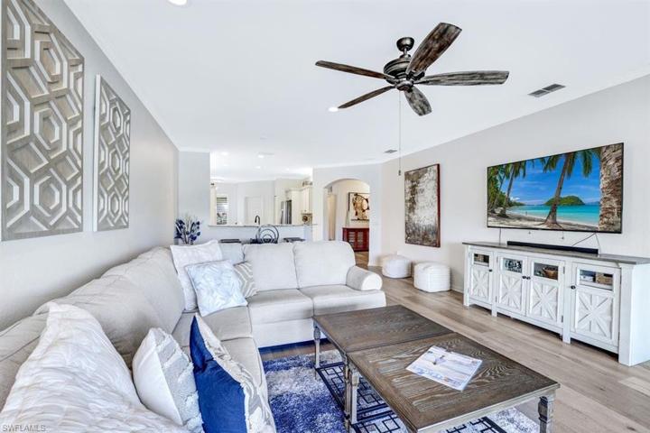 20041  SEAGROVE  ST, Estero, FL 33928