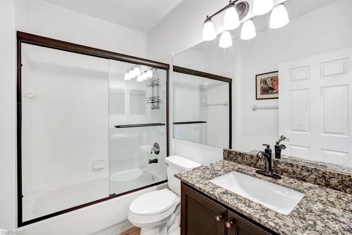 20041  SEAGROVE  ST, Estero, FL 33928