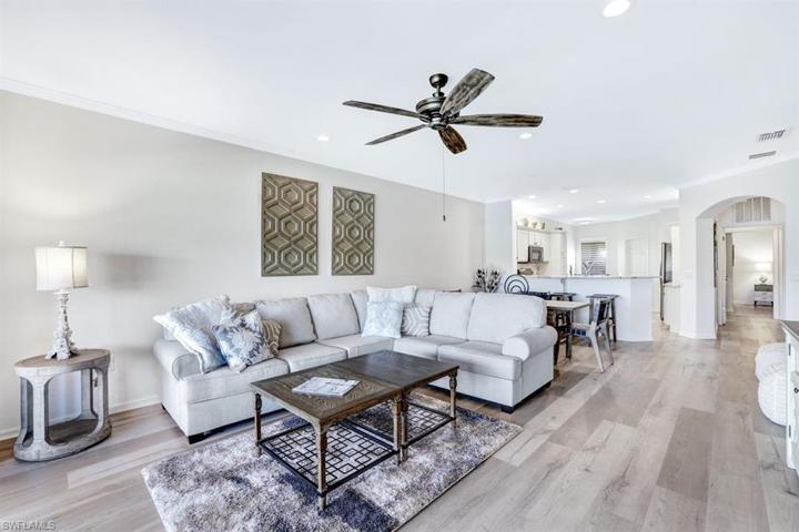 20041  SEAGROVE  ST, Estero, FL 33928