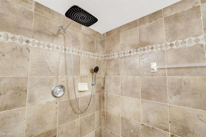 20041  SEAGROVE  ST, Estero, FL 33928