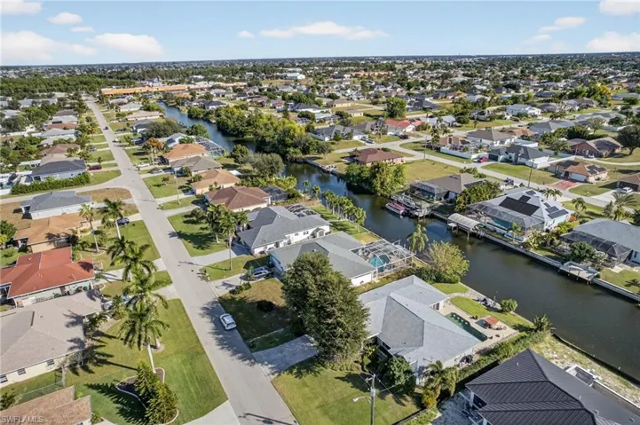 219 SE 1st  PL, Cape Coral, FL 33990
