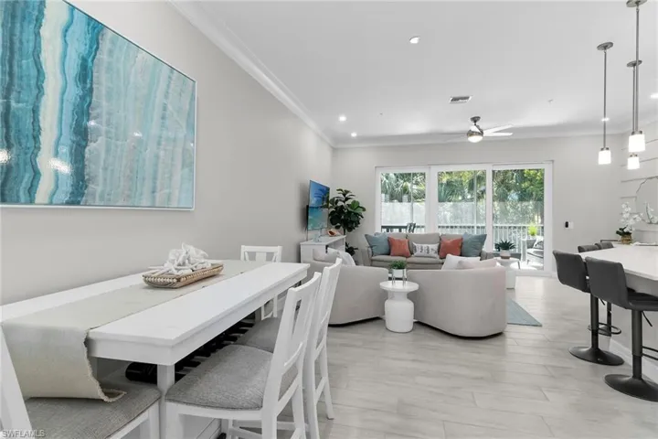 DINING - LIVING - BREAKFAST BAR