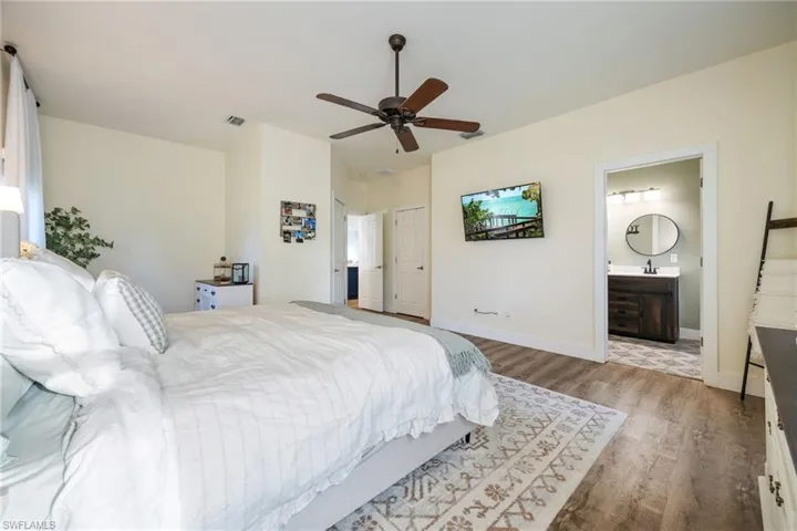 1132 SW 29th  ST, Cape Coral, FL 33914