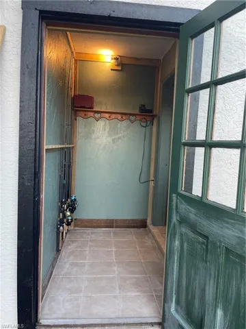 side entry into mudroom