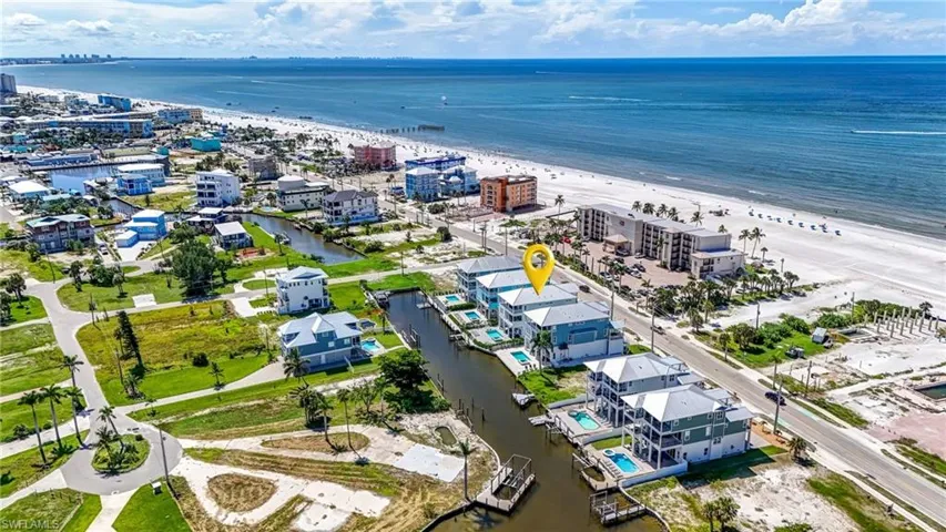 Stroll to Margaritaville + Dozen Restaurants and Stores- Virtually Edited Image