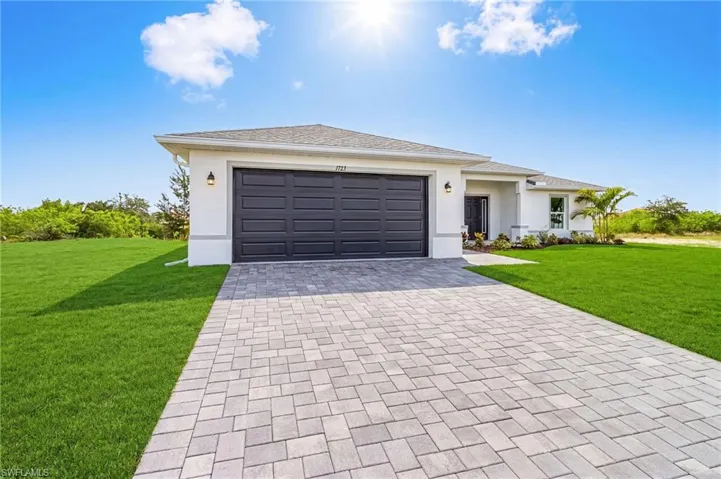 1723 NE 1st  AVE, Cape Coral, FL 33909