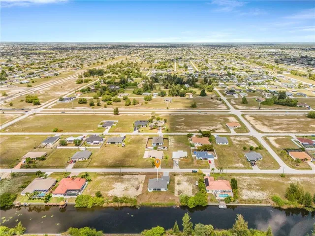 1723 NE 1st  AVE, Cape Coral, FL 33909