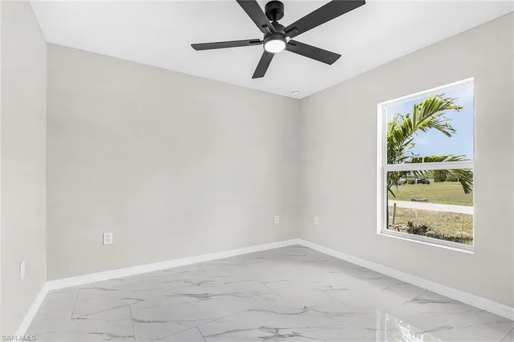 1723 NE 1st  AVE, Cape Coral, FL 33909