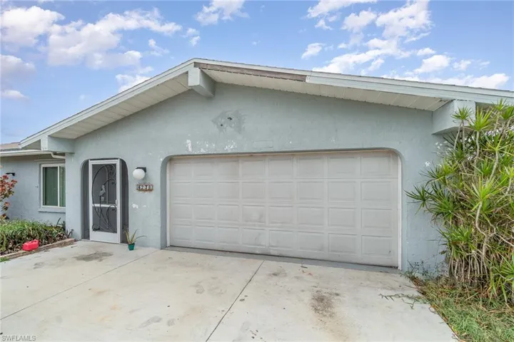 4278 Mundella Cir, Port Charlotte Fl 33948