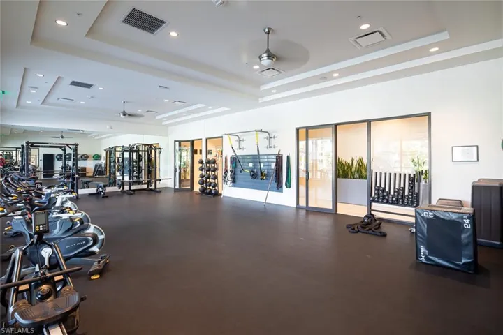 300  Dunes  BLVD, Naples, FL 34110