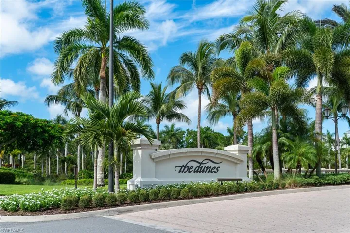 300  Dunes  BLVD, Naples, FL 34110