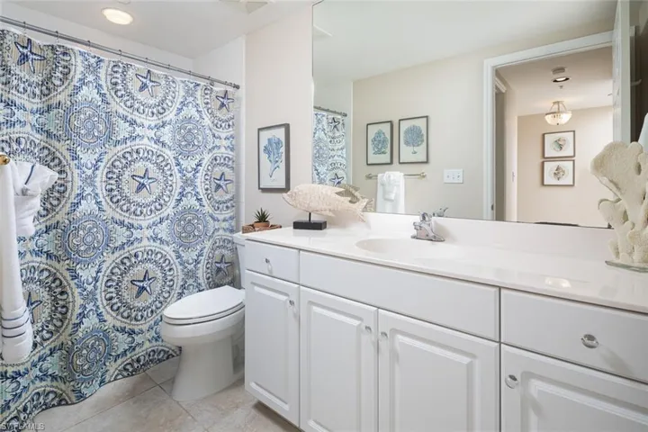 300  Dunes  BLVD, Naples, FL 34110