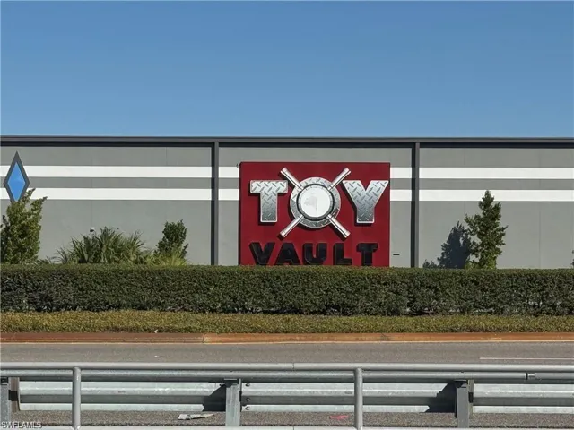 17860 Toy Vault Ln 803, Fort Myers, Florida 33967
