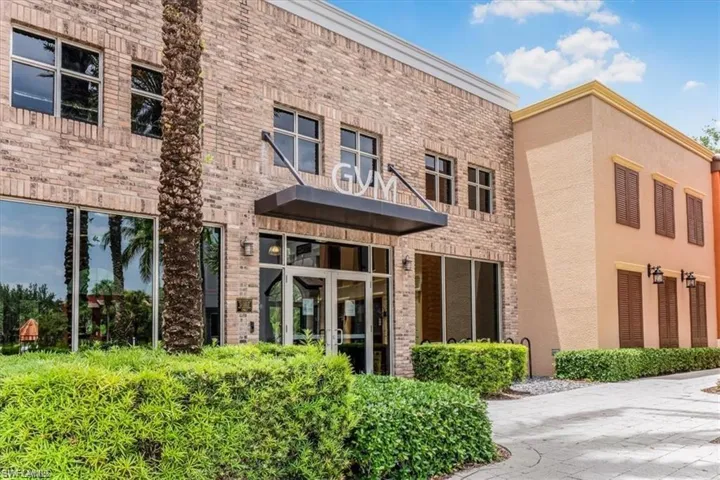 9098  Capistrano S ST, Naples, FL 34113