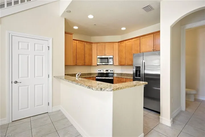 9098  Capistrano S ST, Naples, FL 34113