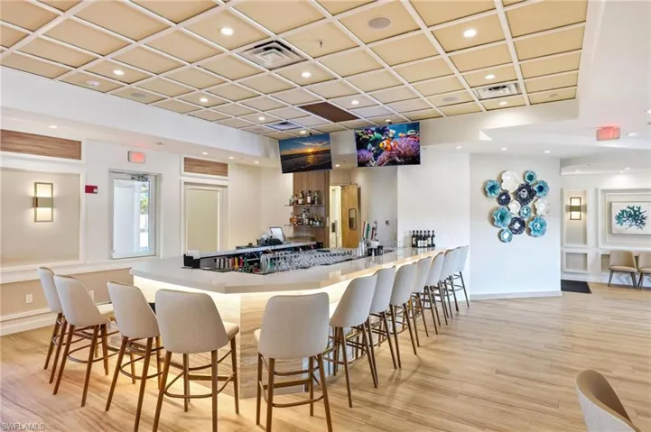 New Bar & Restaurant in the Community Towncenter