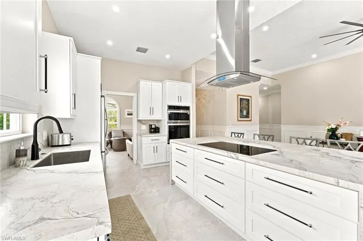 8543 Alessandria Ct, Naples, Florida 34114