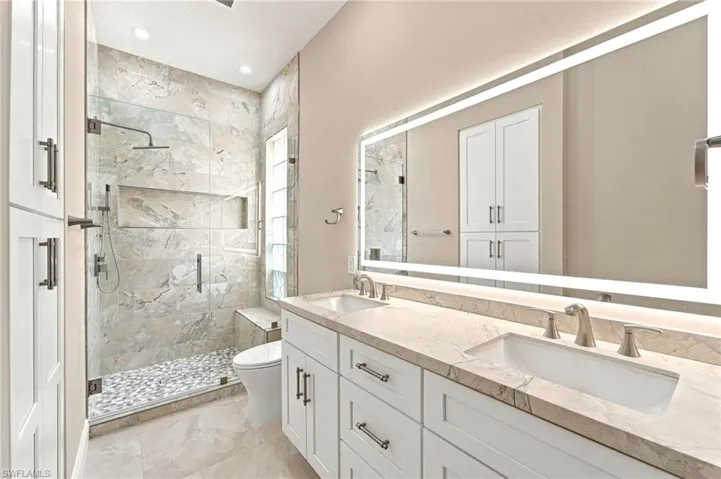 8543 Alessandria Ct, Naples, Florida 34114