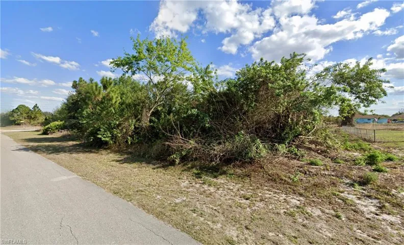 3903 14th St Sw, Lehigh Acres, Florida 33976